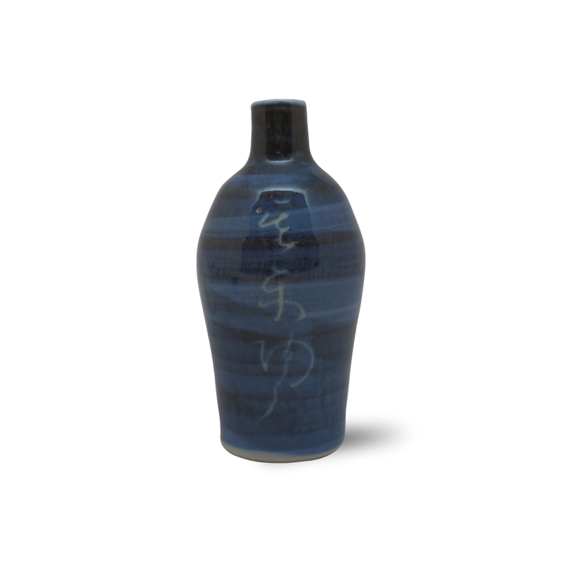 北大路魯山人作 黒織部 水指 時代箱付 V R6469B Amazon.co.jp 北大路魯山人作 黒織部 水指 時代箱付 V R6469B Amazon.co.jp