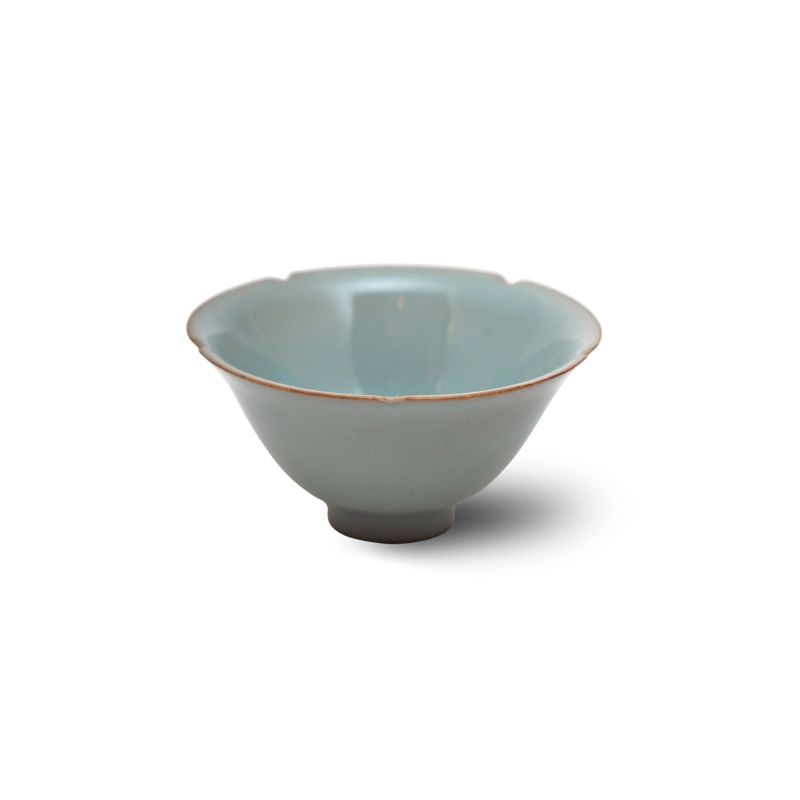 陶芸家 川瀬忍 白磁 脚杯 馬上杯 高脚杯 共箱 陶芸家 川瀬忍 白磁 脚杯 馬上杯 高脚杯 共箱 2025年