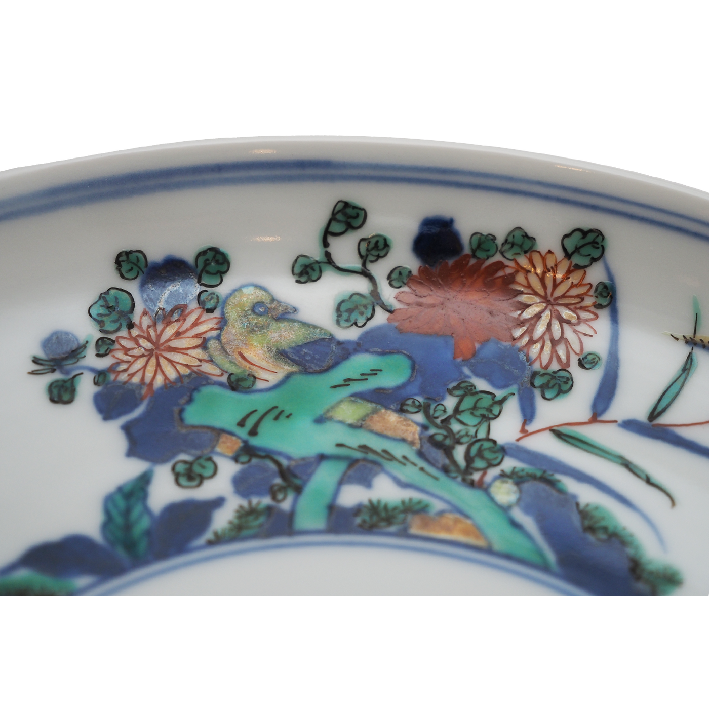 初代三浦竹泉 菁華五彩菊竹蝶鳥図巨皿 [婦人画報2024年10月号掲載品 初代三浦竹泉 菁華五彩菊竹蝶鳥図巨皿 [婦人画報2024年10月号掲載品