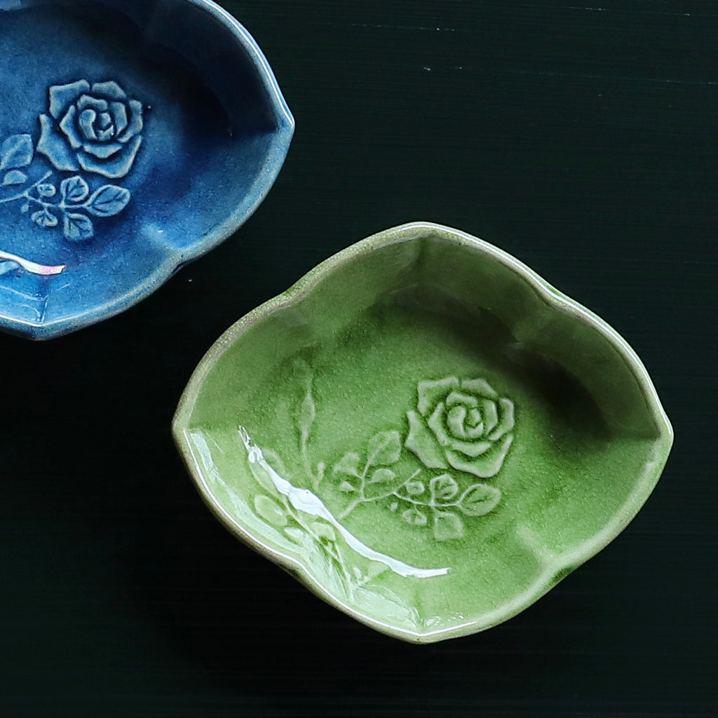 珉平焼　コバルト秞　菱形皿　　花弁模様　無傷 珉平焼 コバルト秞 菱形皿 花弁模様 無傷 珉平焼 コバルト秞 菱形