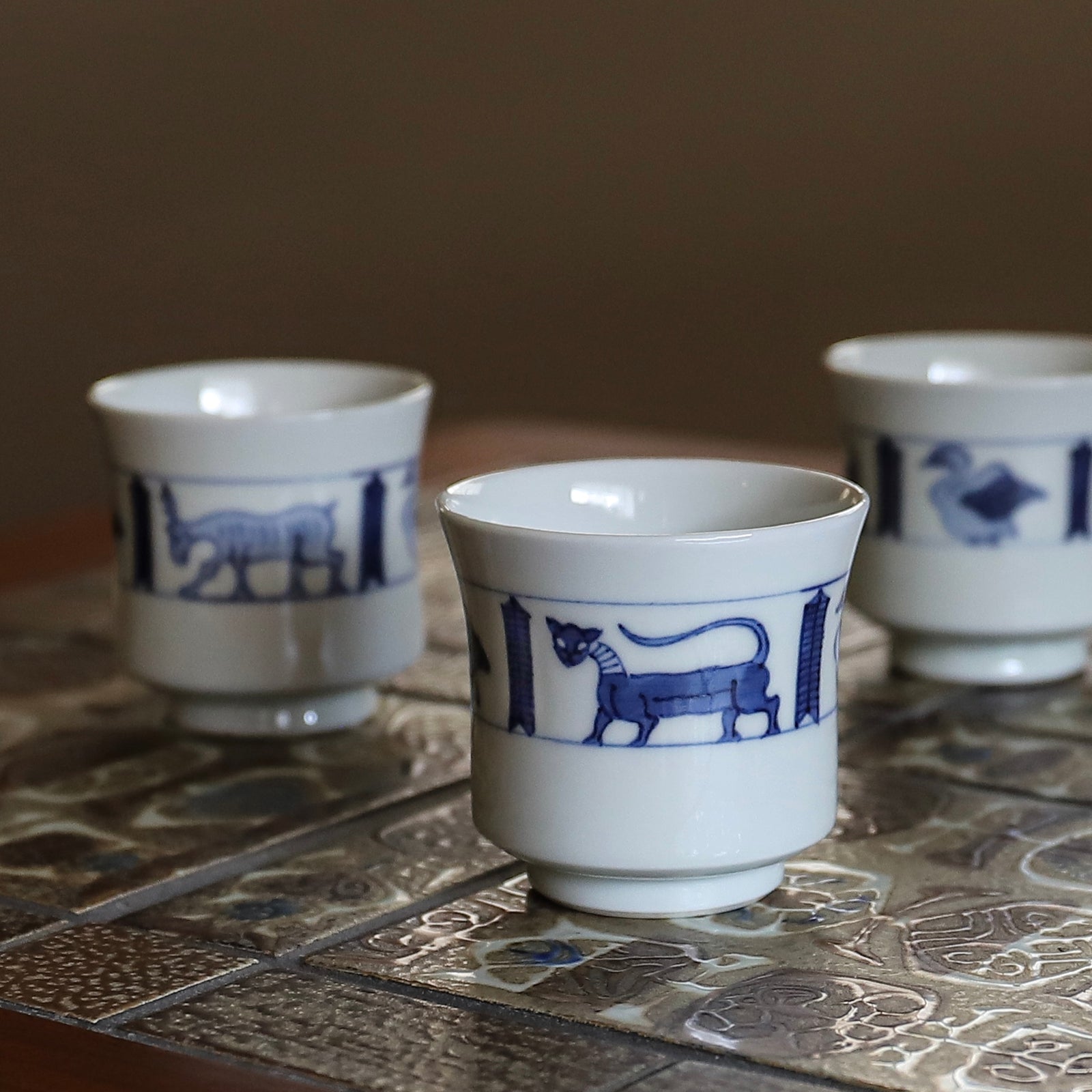 2代 須田菁華 古代オリエント文様湯呑 – Gallery Nisui