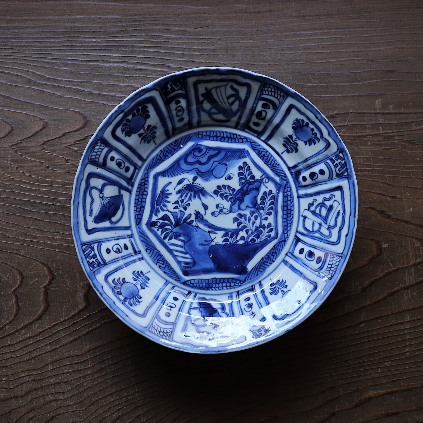 18世紀 新渡 染付芙蓉手大皿 [婦人画報2024年10月号掲載品] – Gallery