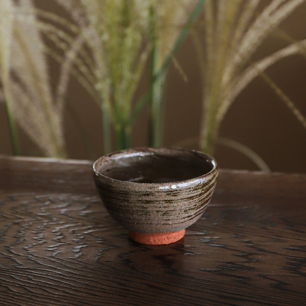 中里嘉孝 絵唐津ぐいのみ 盃 共箱 酒器 中里嘉孝 絵唐津盃 共箱 – Gallery Nisui