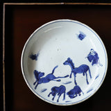 明時代末　古染付馬人図皿