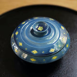 川瀬竹春　藍彩独楽形蓋向